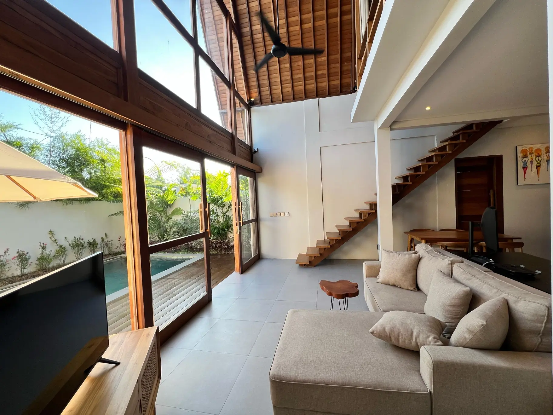 Exclusive 1 Bedroom Villa with Private Pool & 24/7 Security — image 3