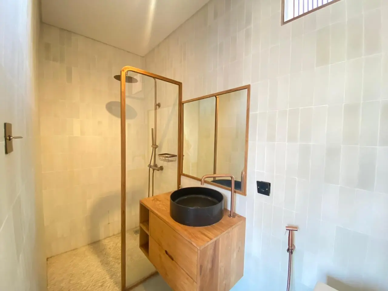 MODERN 3 BEDROOM VILLA IN TUMBAK BAYUH! — image 3