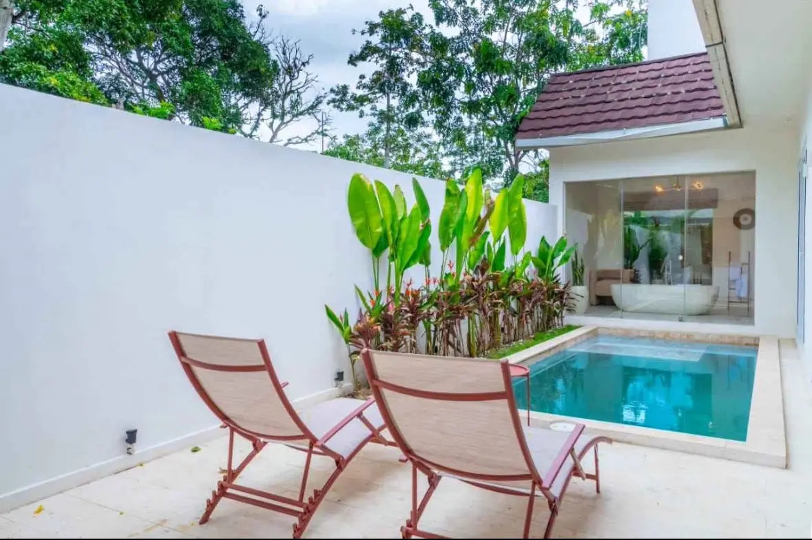 1 BEDROOM VILLA WITH PRIVATE POOL 5 MINUTES TO GREEN BOWL BEACH — image 2