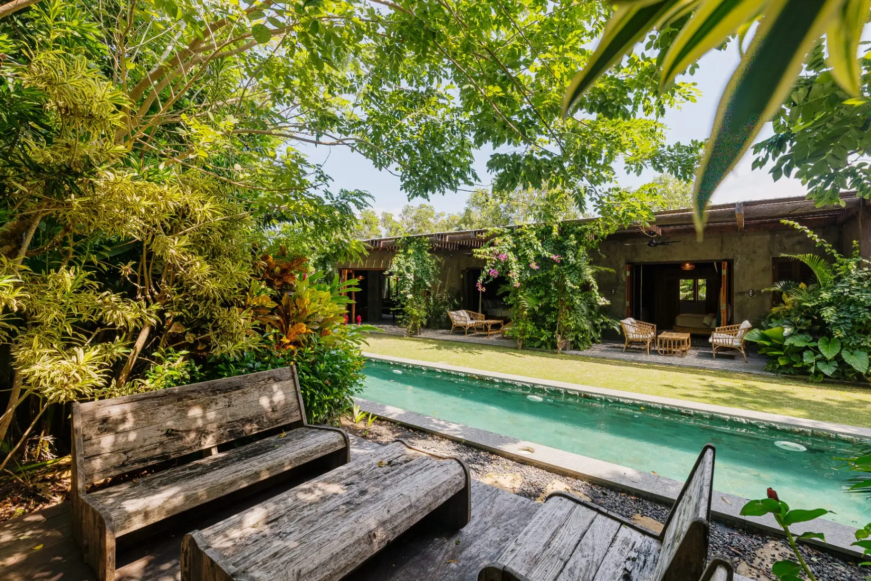 Kilani: 3BR Tropical Escape w/ Pool Prime Pecatu — image 1