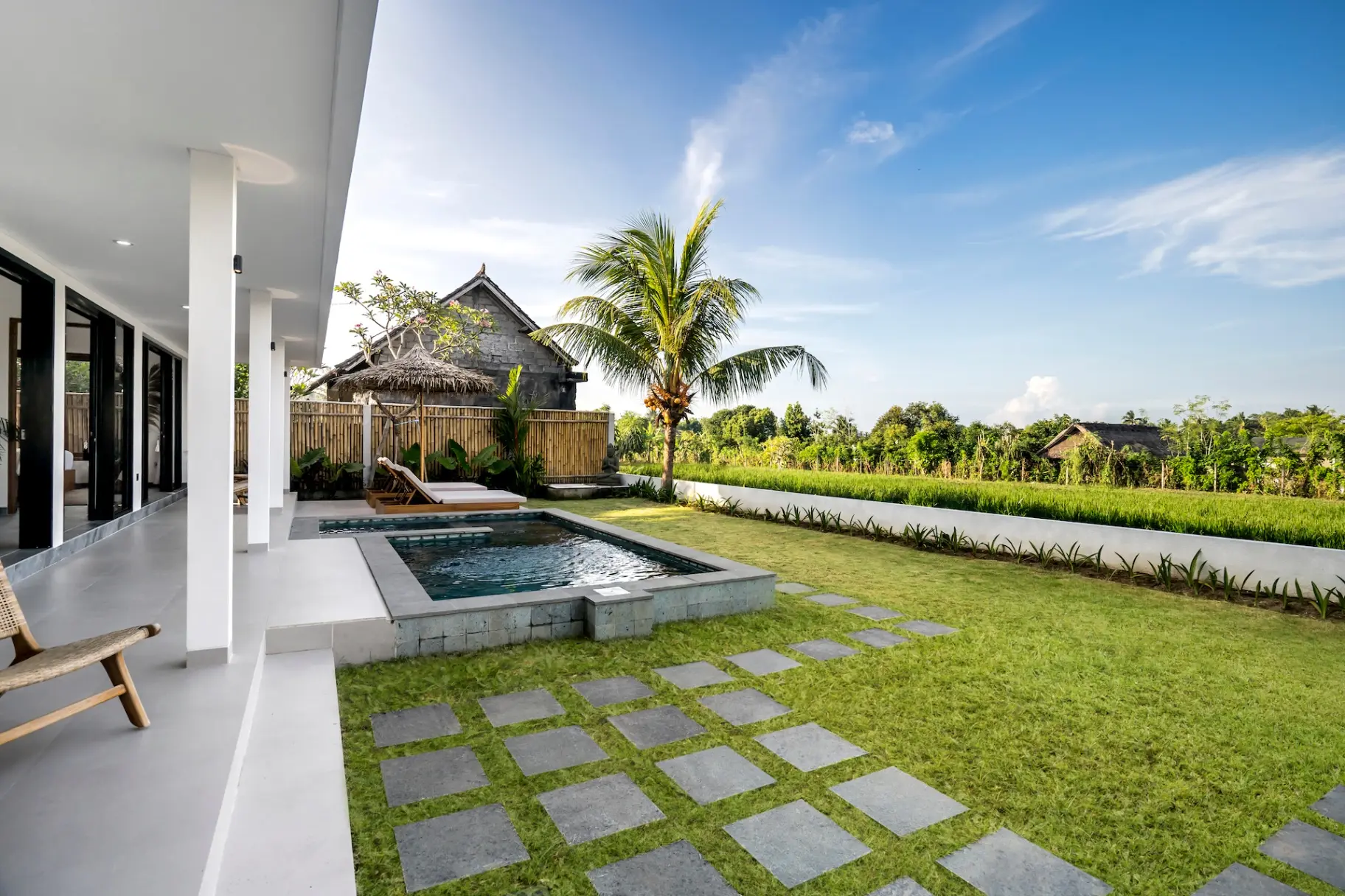Villa Grateful - Cozy 2 BDR Villa with Private Pool and stunning Ricefields View — image 1