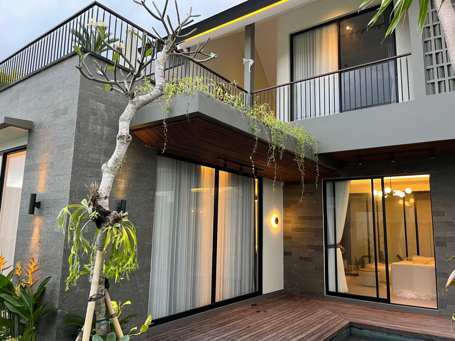 Villa Cindra - BRAND NEW VILLA FOR YEARLY RENT IN KEDUNGU ! — image 1