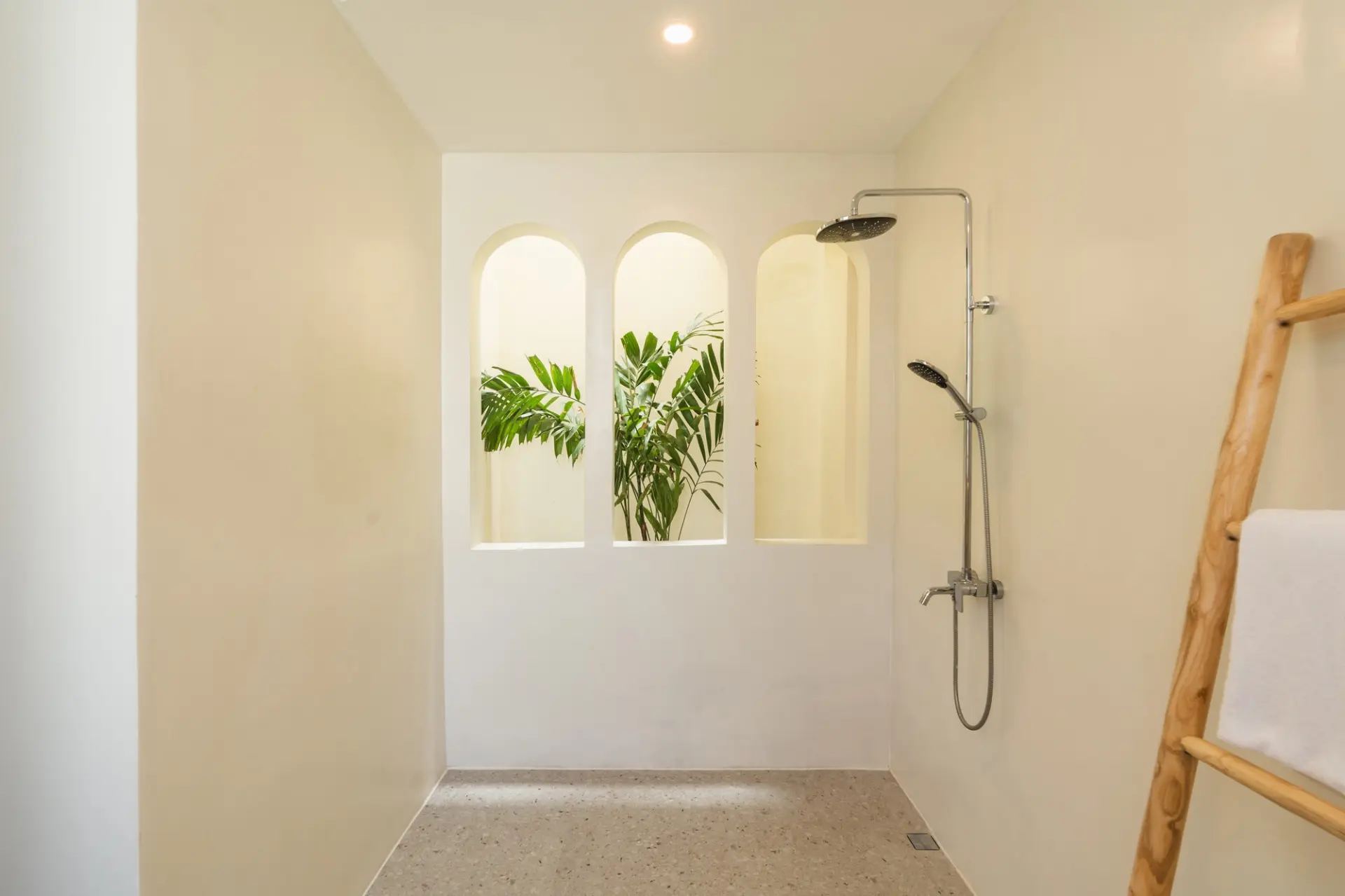 Copper Estate 2 - Tropical 2BDR in the heart of Canggu — image 4