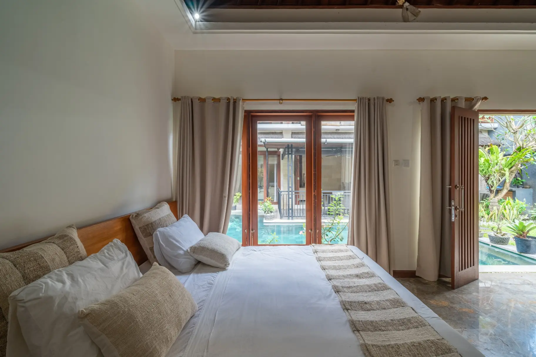 Villa Alamanda - CLOSE TO BERAWA BEACH: COZY & FAMILY FRIENDLY VILLA ! — image 1
