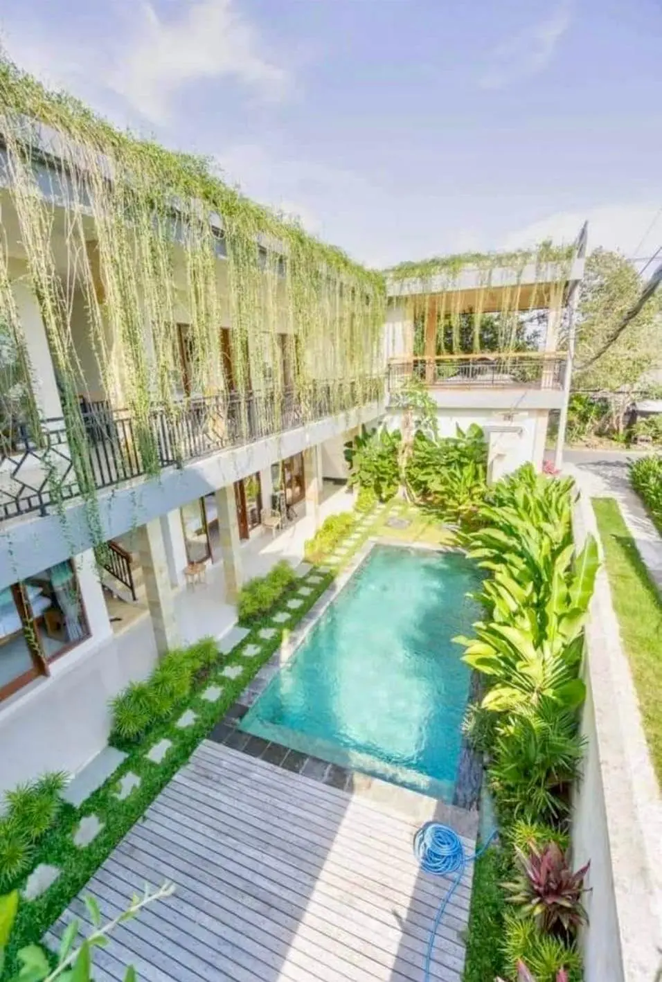 D’tegal Guesthouse — image 2