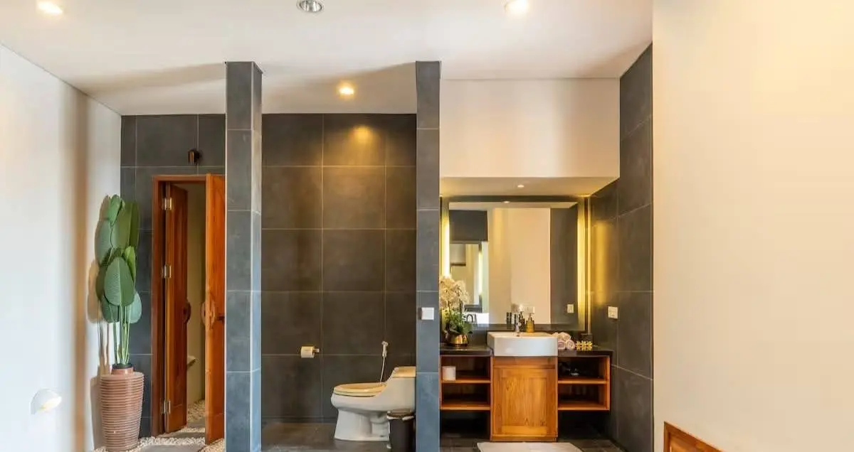 4 Bedroom Villa Jimbaran — image 1