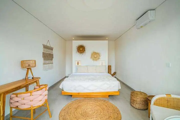 FOR RENT – Luxurious 4BR Villa in Canggu–Kerobokan