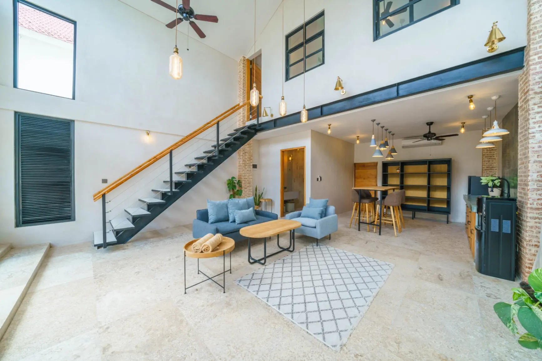 Villa Upeksha - Huge 1-bedroom Villa w/ pool in Pererenan — image 4