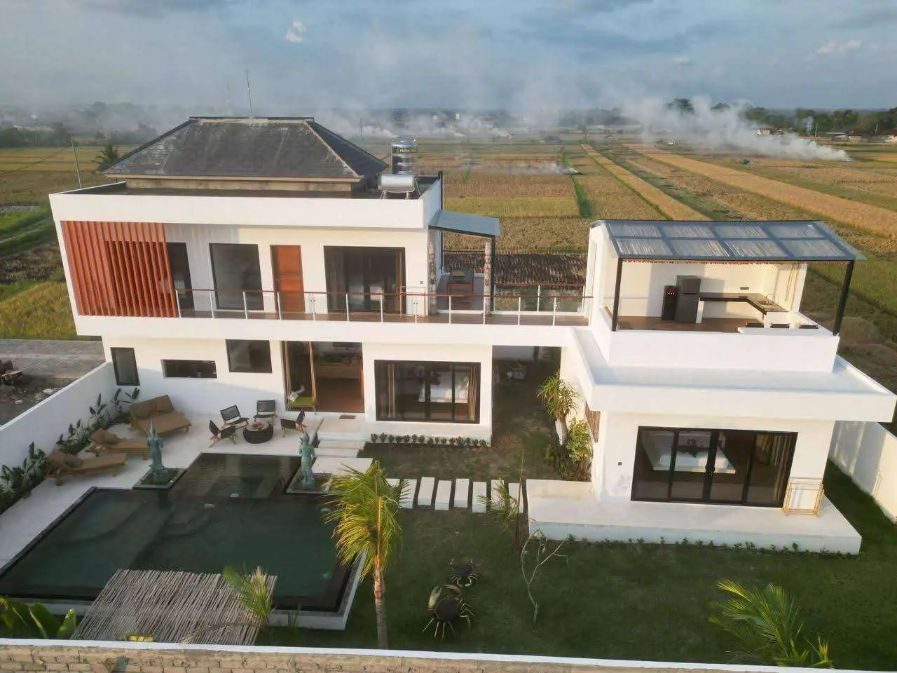 Villa Luxury 4 Bed In Kelating Tabanan Bali BR-3297 — image 2