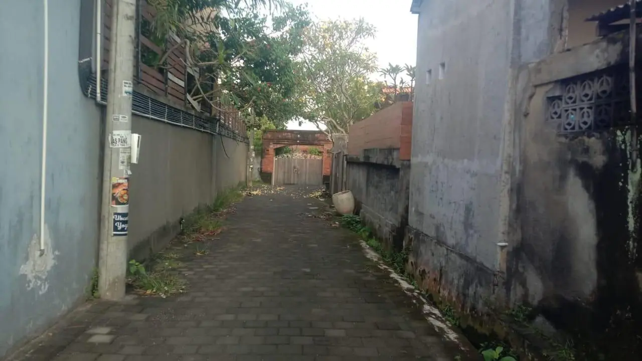 Land Bonus Building 1.47 Are In Padonan Bali ST-3293 — image 1