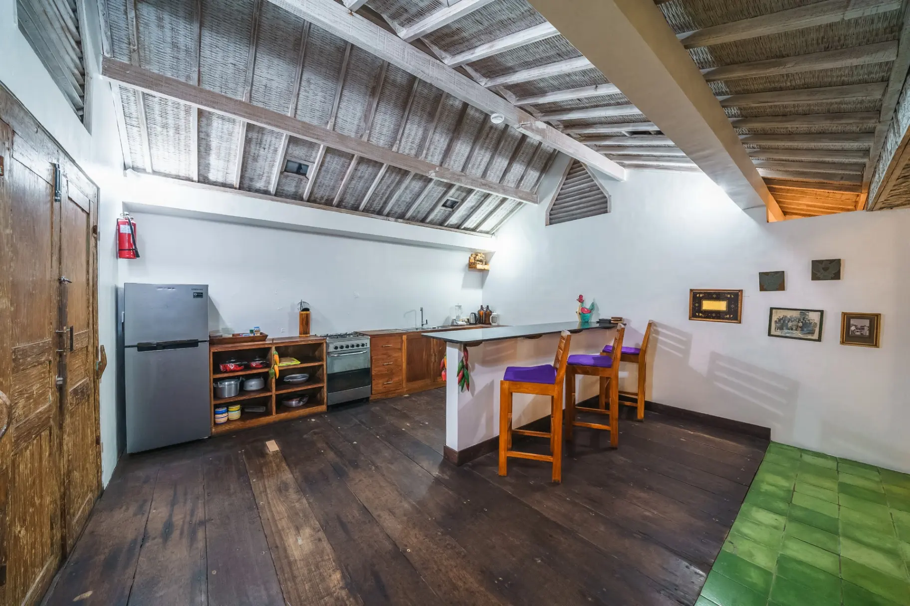 Villa West - Charming 2 bdr villa in Oberoi - Perfect Location — image 1