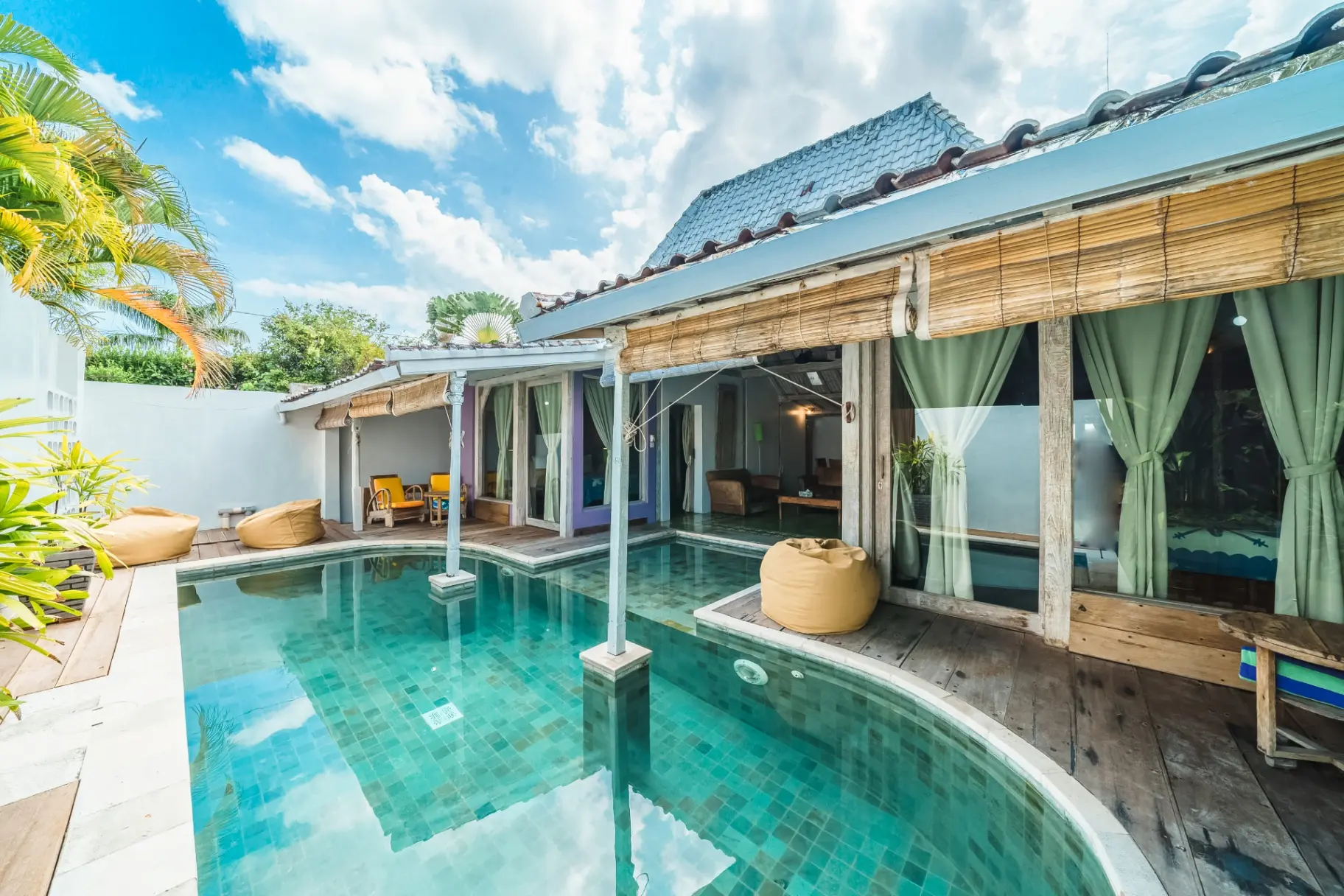 Villa West - Charming 2 bdr villa in Oberoi - Perfect Location — image 4