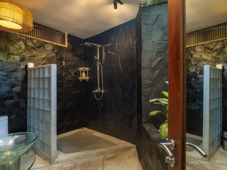 Villa For Rent 2 Bed In Batu Bolong Canggu Bali YT-3302 — image 4