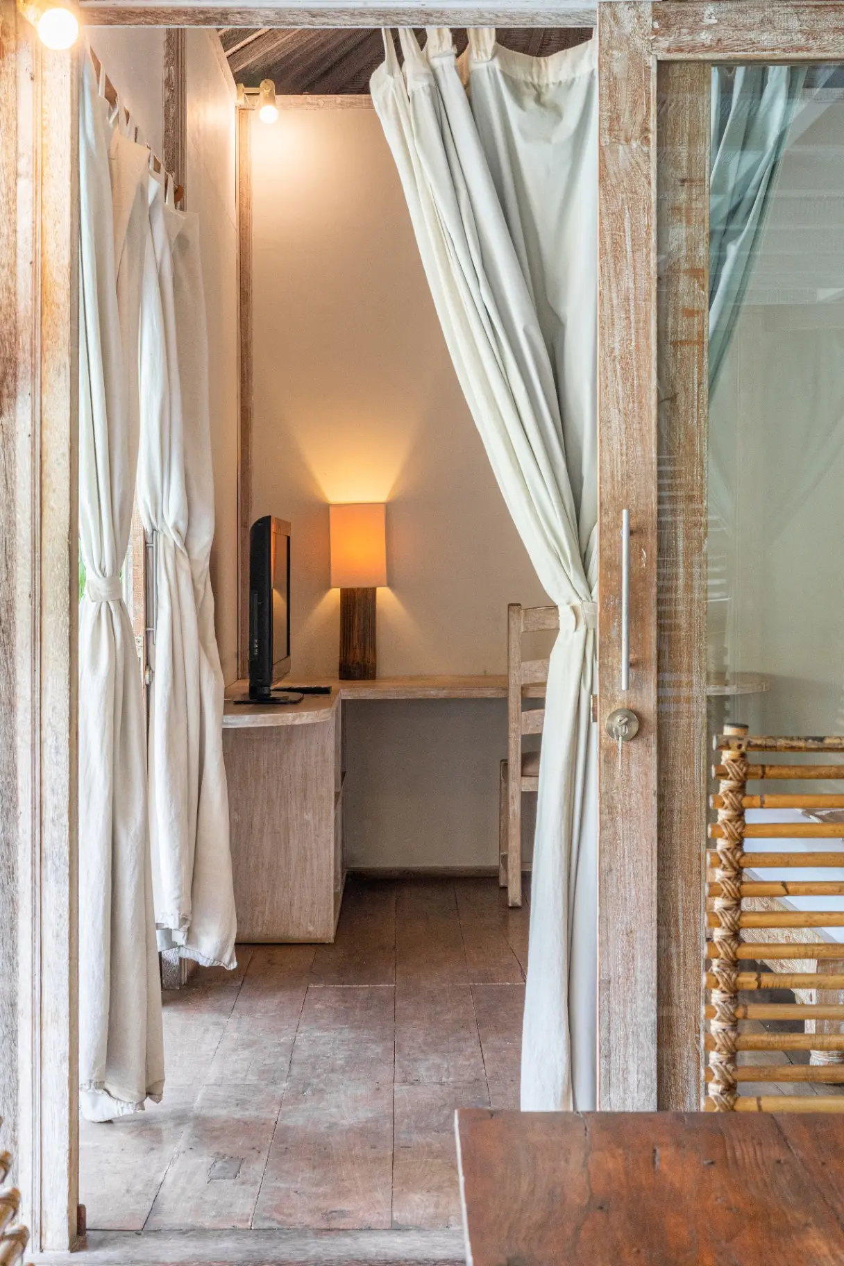 Villa Layla - Charming 2BR Villa in Oberoi - Prime Location!! — image 4