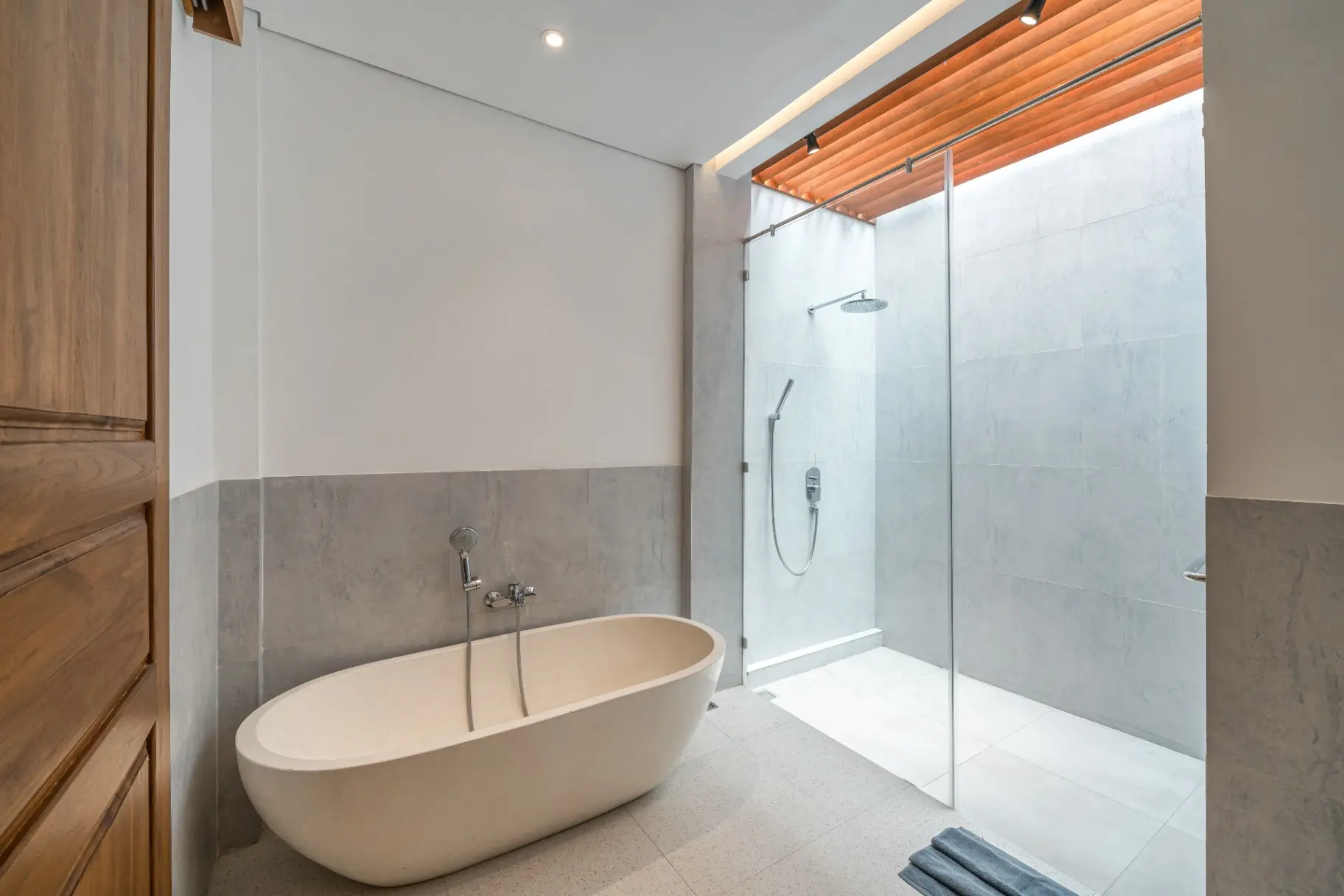 Villa Mogu - New Sophisticated 2 BR Villa 10 Min to The Beach!! — image 2