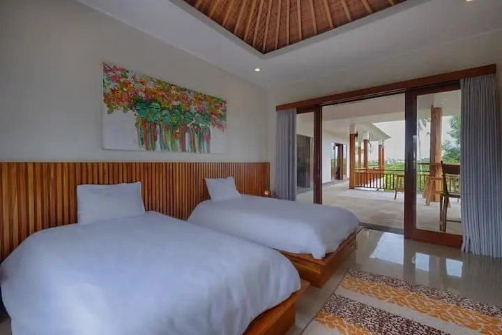 Villa Modern 5 Bed In Pererenan Badung Bali EK-3308 — image 2