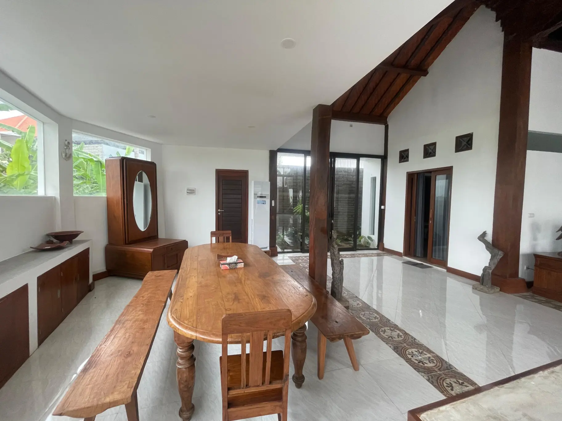 3 BEDROOM VILLA FULLY FURNISHED IN TUMBAK BAYUH - AF469 — image 2