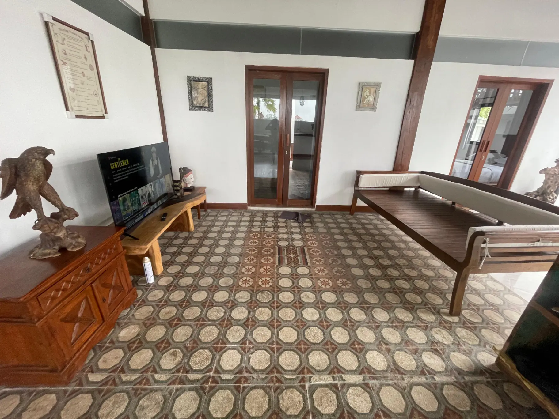 3 BEDROOM VILLA FULLY FURNISHED IN TUMBAK BAYUH - AF469 — image 1