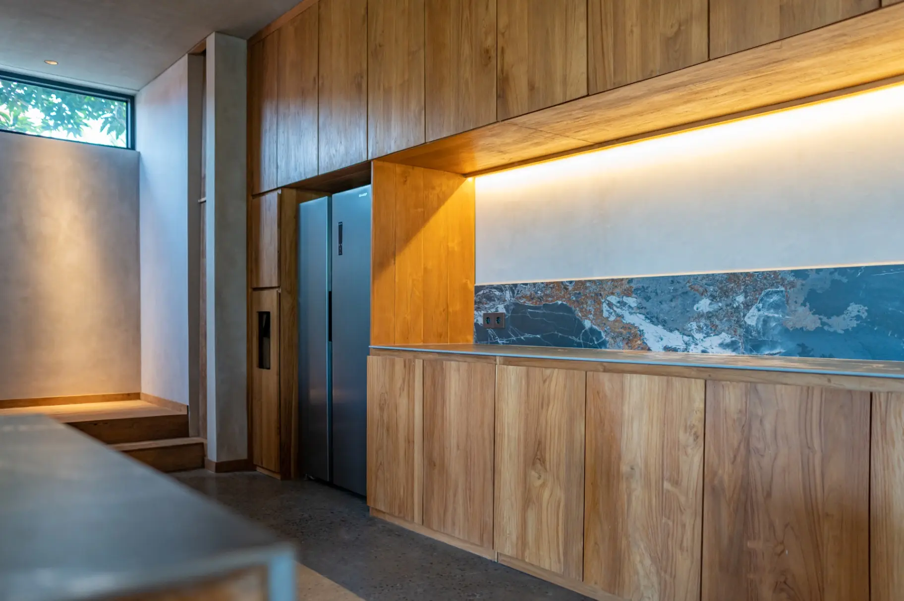 Modern 3-Bedroom Family Villa with Panoramic Roof Terrace in Pererenan — image 3