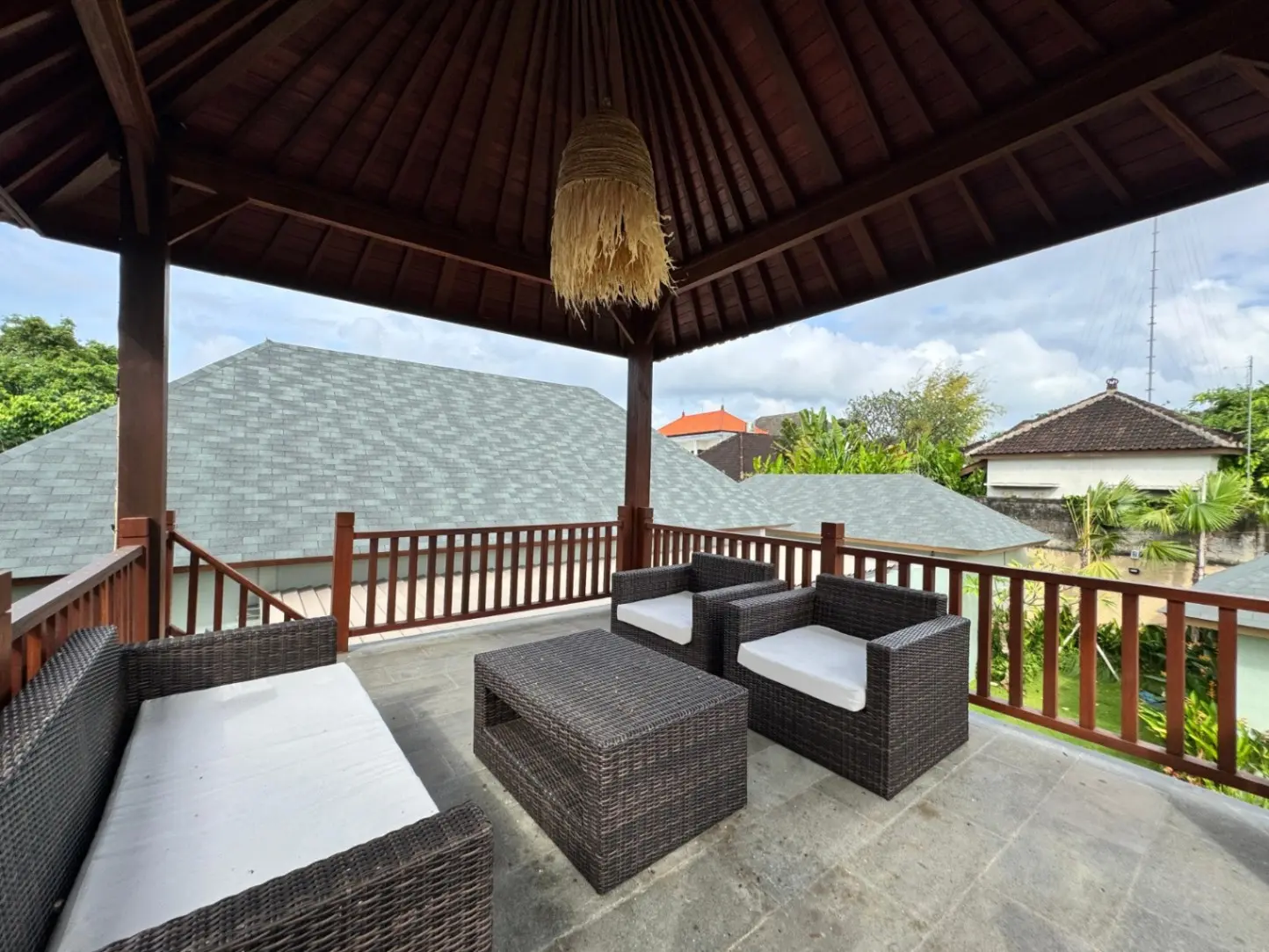 Villa For Rent 4 Bed Jalan Kerobokan Badung Bali YT-3315 — image 4