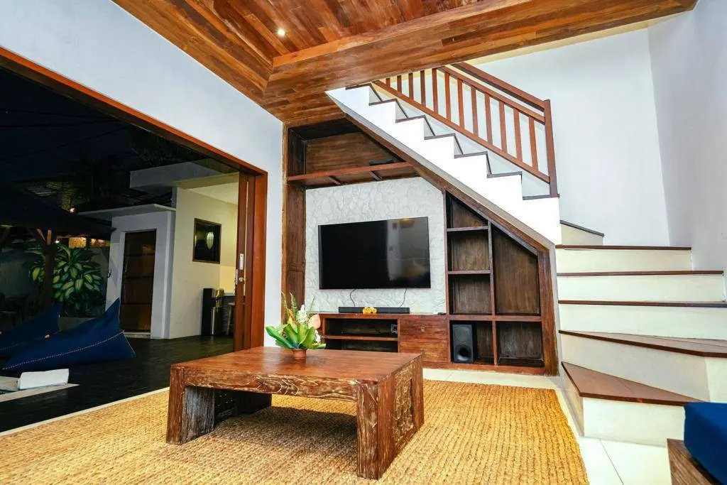 Pet Allowed | 3 Bedroom | Garden — image 2