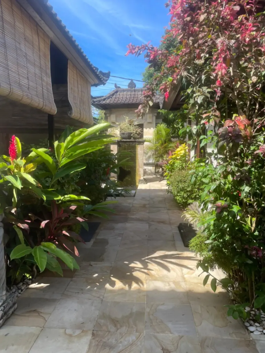 Balinese style 2 bedrooms villa — image 2