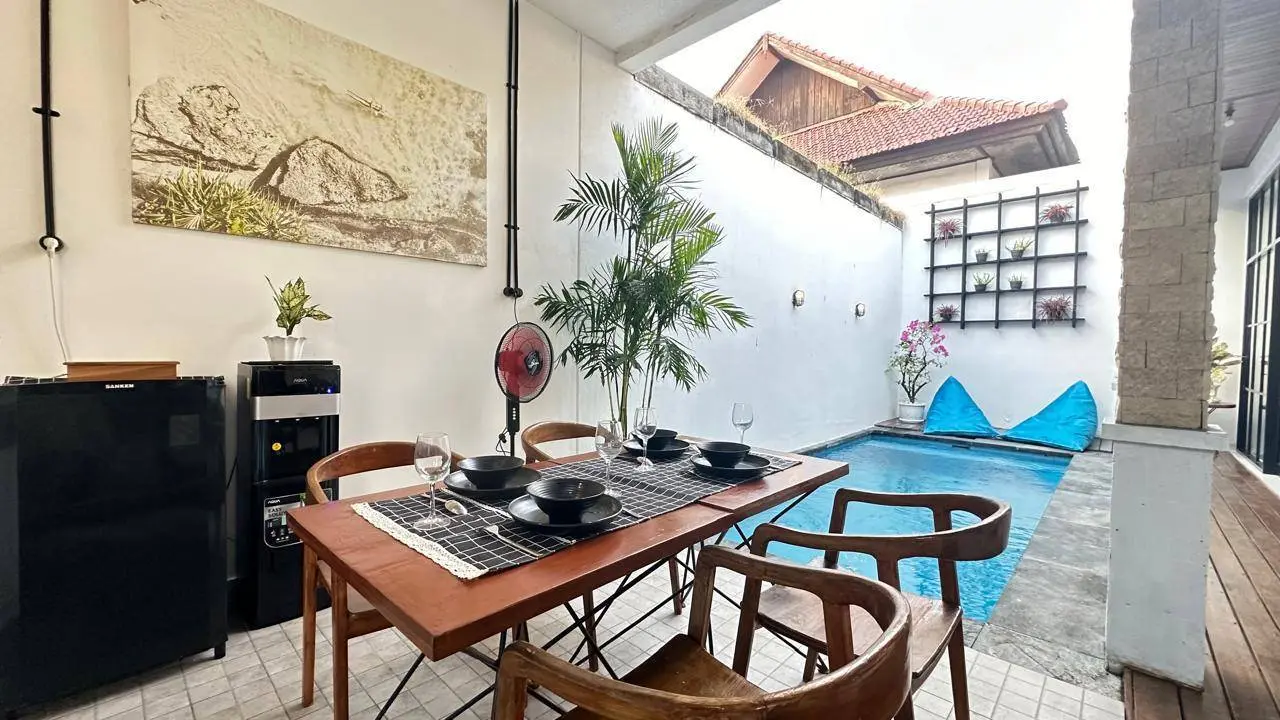 Stylish 2BR Villa in Prime Petitenget — image 3