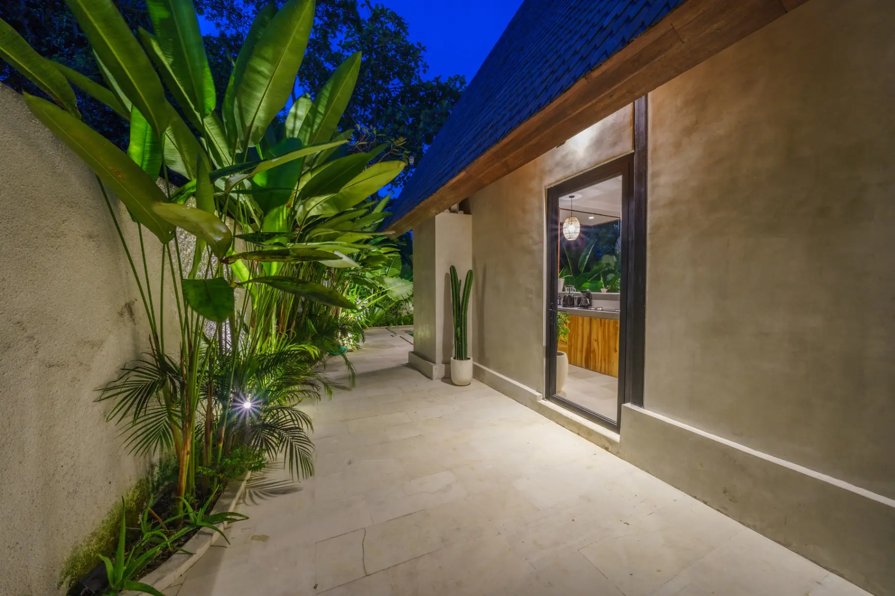 Villa Kirana - Designer 2-bedroom Villa w/ pool in Pererenan!! — image 3