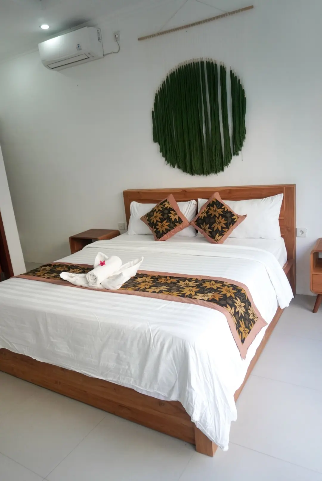 Villa For Rent 2 Bed In TibubenengBadung Bali ST-3320 — image 3