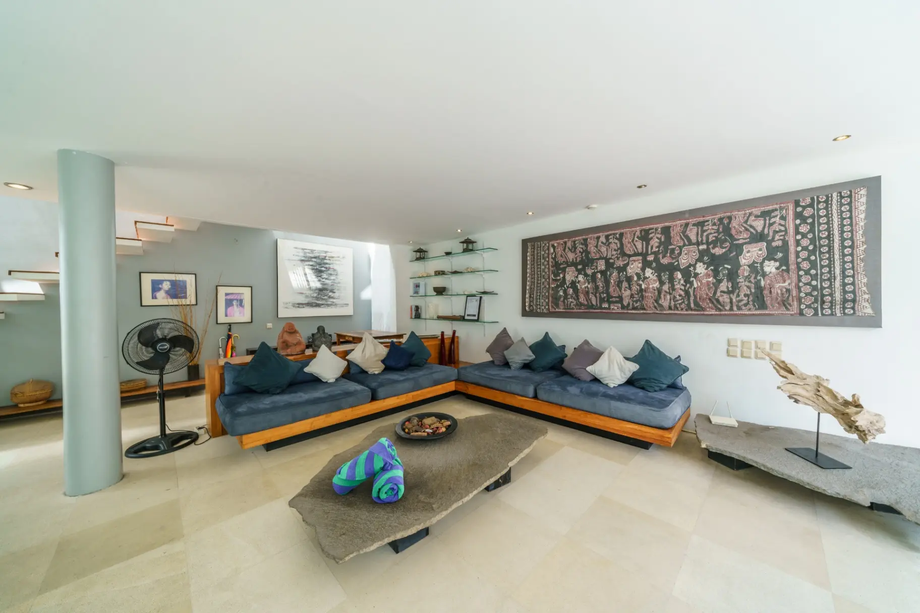 Villa Rio - Contemporary 2BR Villa in Downtown Seminyak!! — image 1