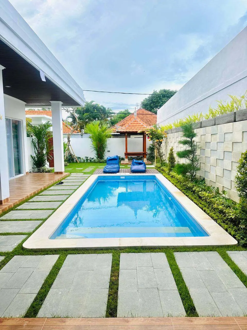 3 Bedroom Villa Fully Furnished in Canggu - AF470 — image 1