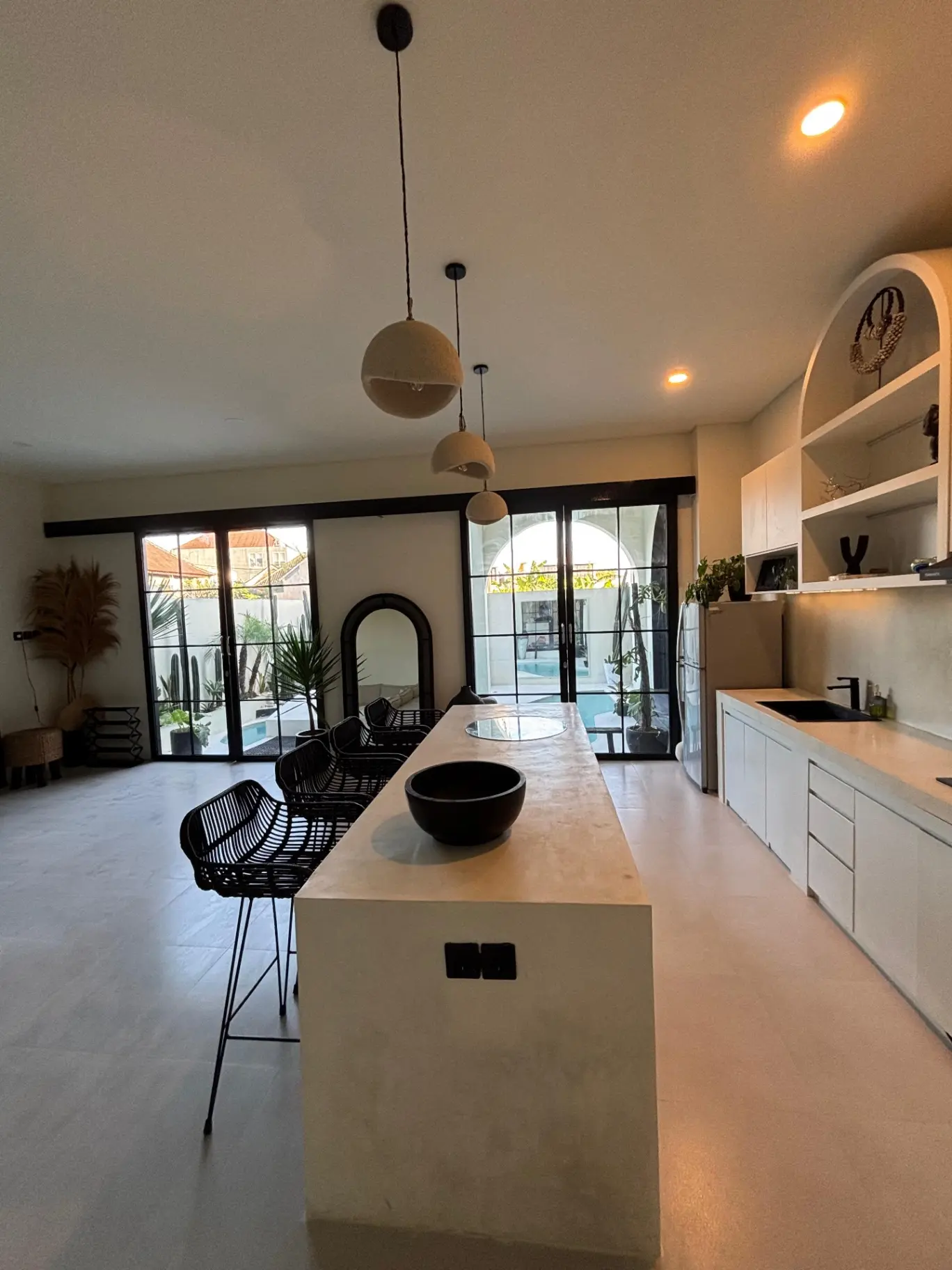 2 BR Sunset Rooftop Villa — image 4