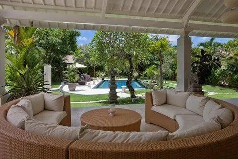 Luxury Villa for Rent 4 Bed In Nusa Dua - Jimbaran DM-3276 — image 1
