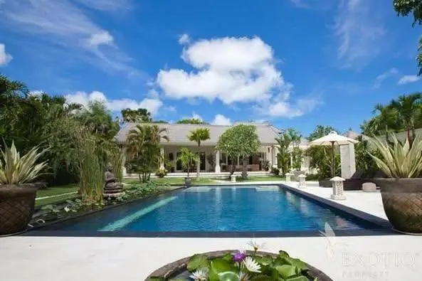 Luxury Villa for Rent 4 Bed In Nusa Dua - Jimbaran DM-3276