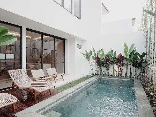 Villa For Rent 2 Bed Kayu Tulang Utara Canggu Bali PU-2271