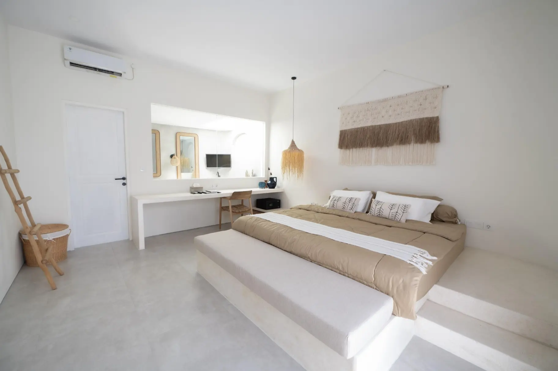 Villa Luxury 3 Bed Central SeminyakBadung IC-3051 — image 4