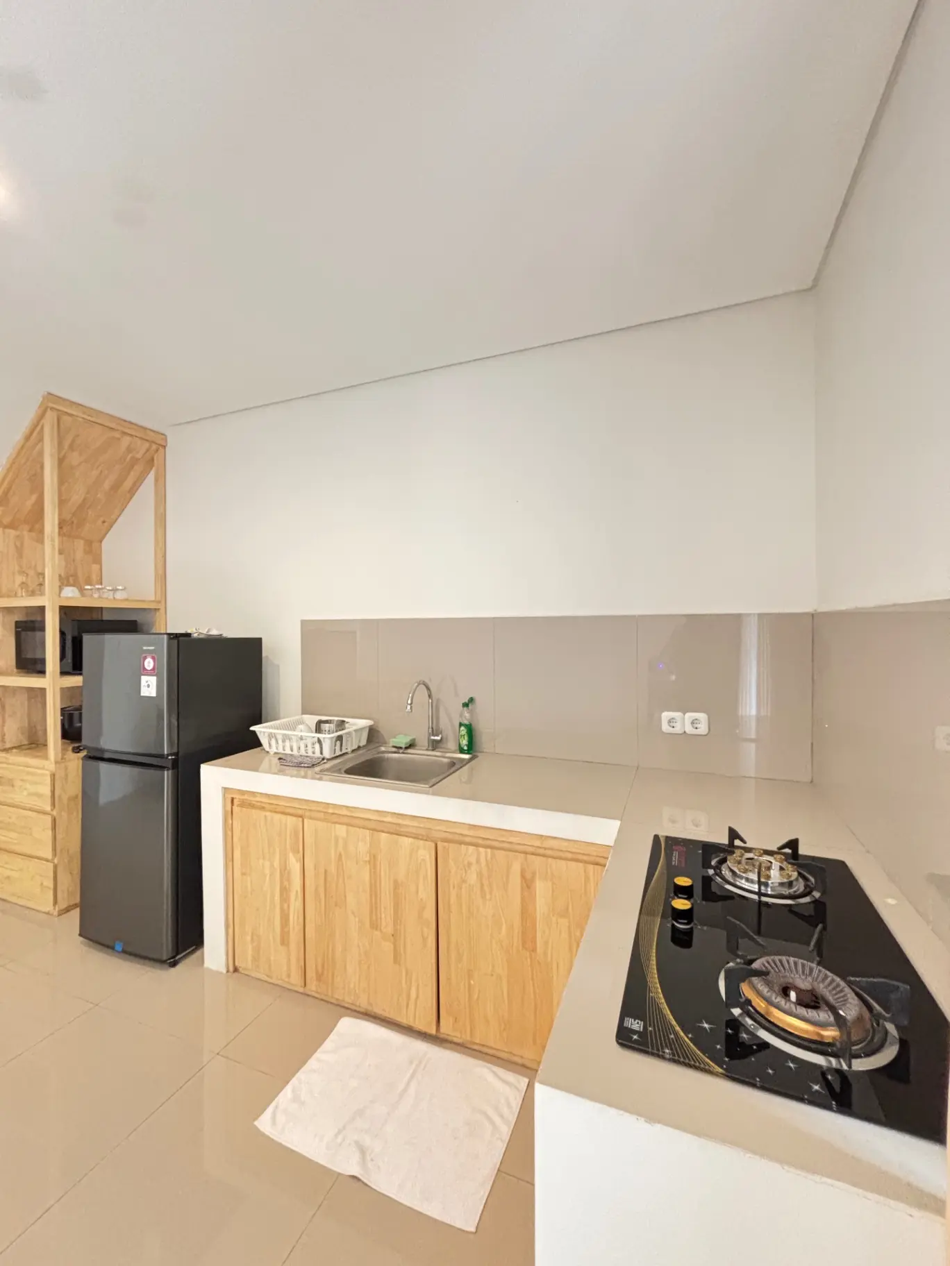 Brand New 2 Bedroom Villa with Private Pool Pererenan 5 Minute to Obsidian Gym — image 3