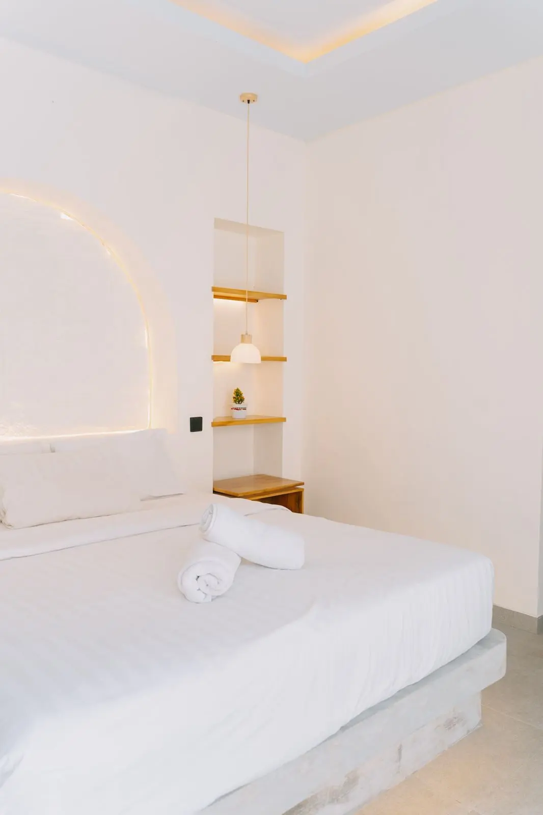 Brand new villa. Babakan Sublease allowed. — image 1