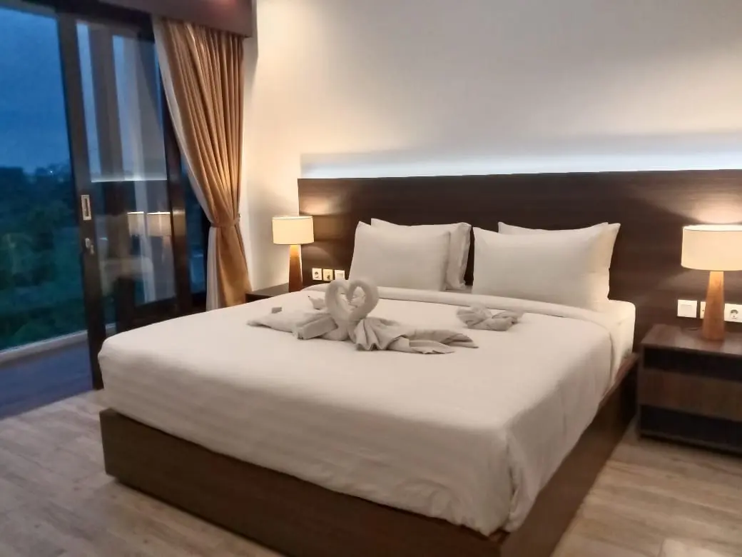 3 bdroom villa Ungasan — image 3