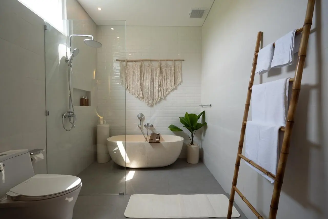 2-BR - Pererenan — image 2
