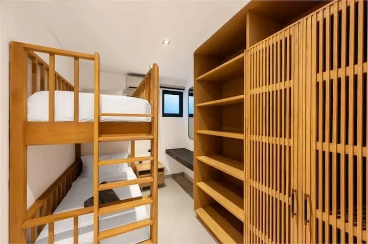 Villa For Rent 5 Bed PererenanBadung Bali PO-3343 — image 1