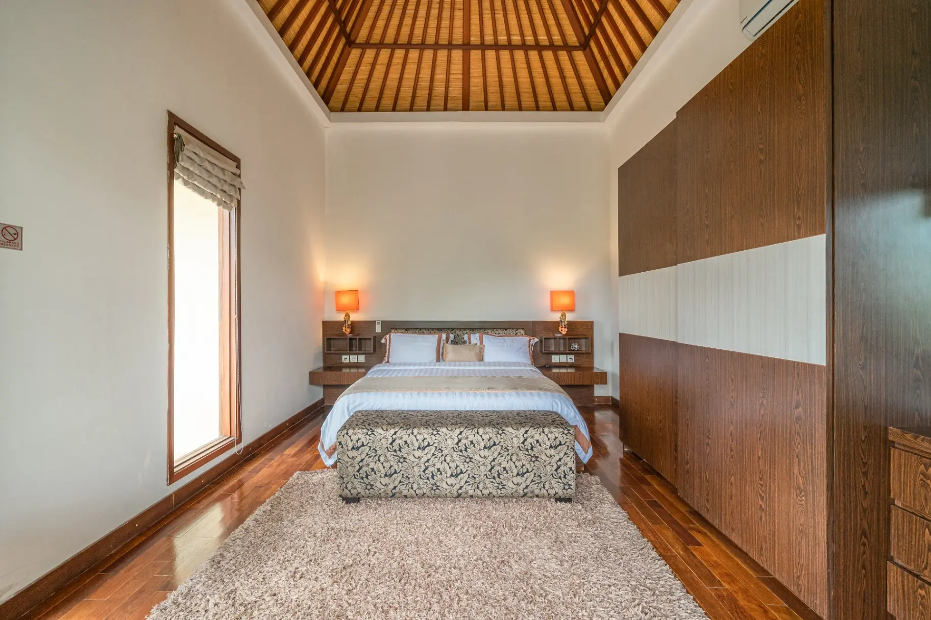 House of Anna - Calm & Spacious 3BR Villa in Batubolong!! — image 2