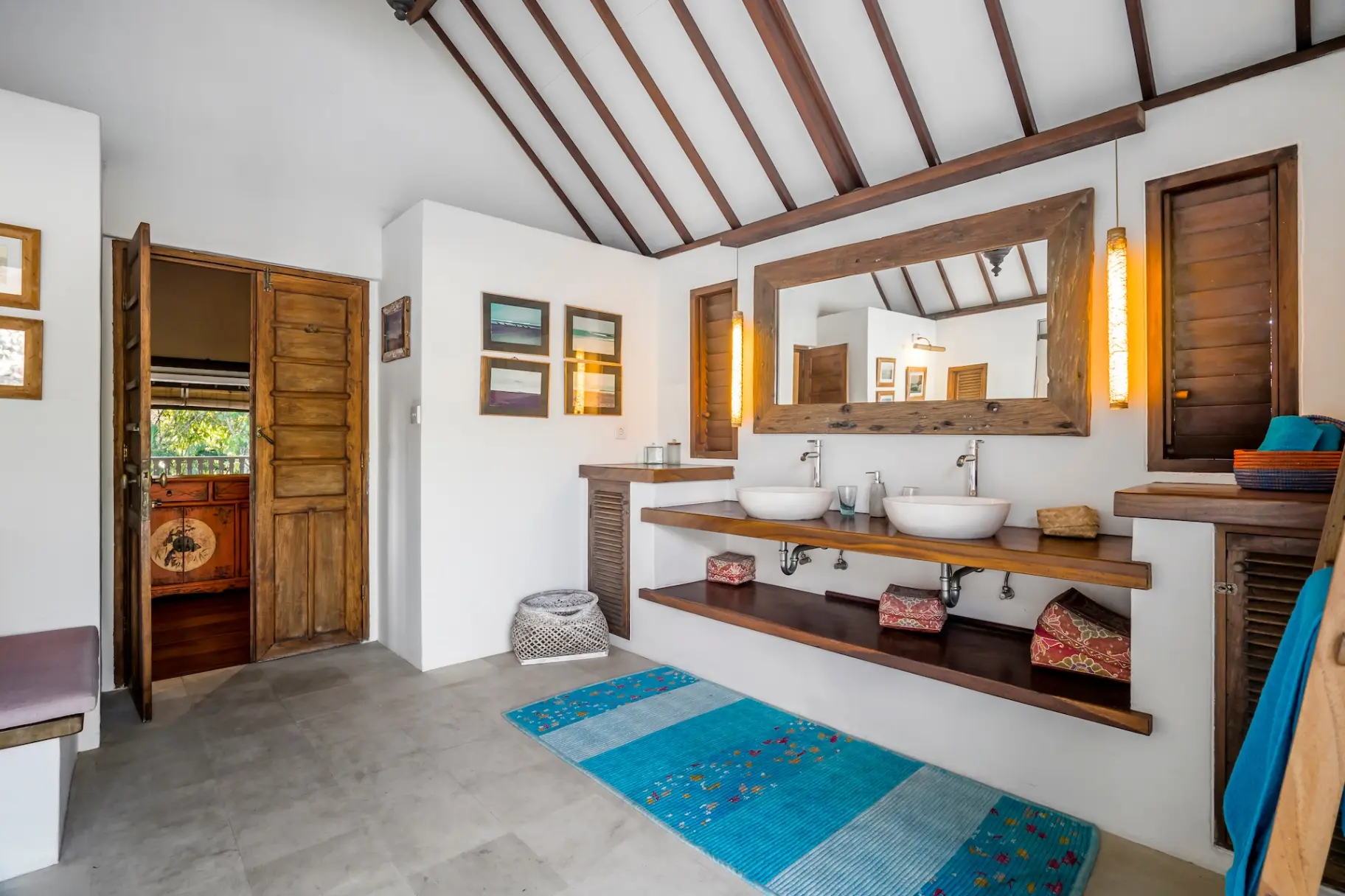 Villa Maimalu - Heaven 4 BR Villa with Large Pool and Lush Garden — image 4