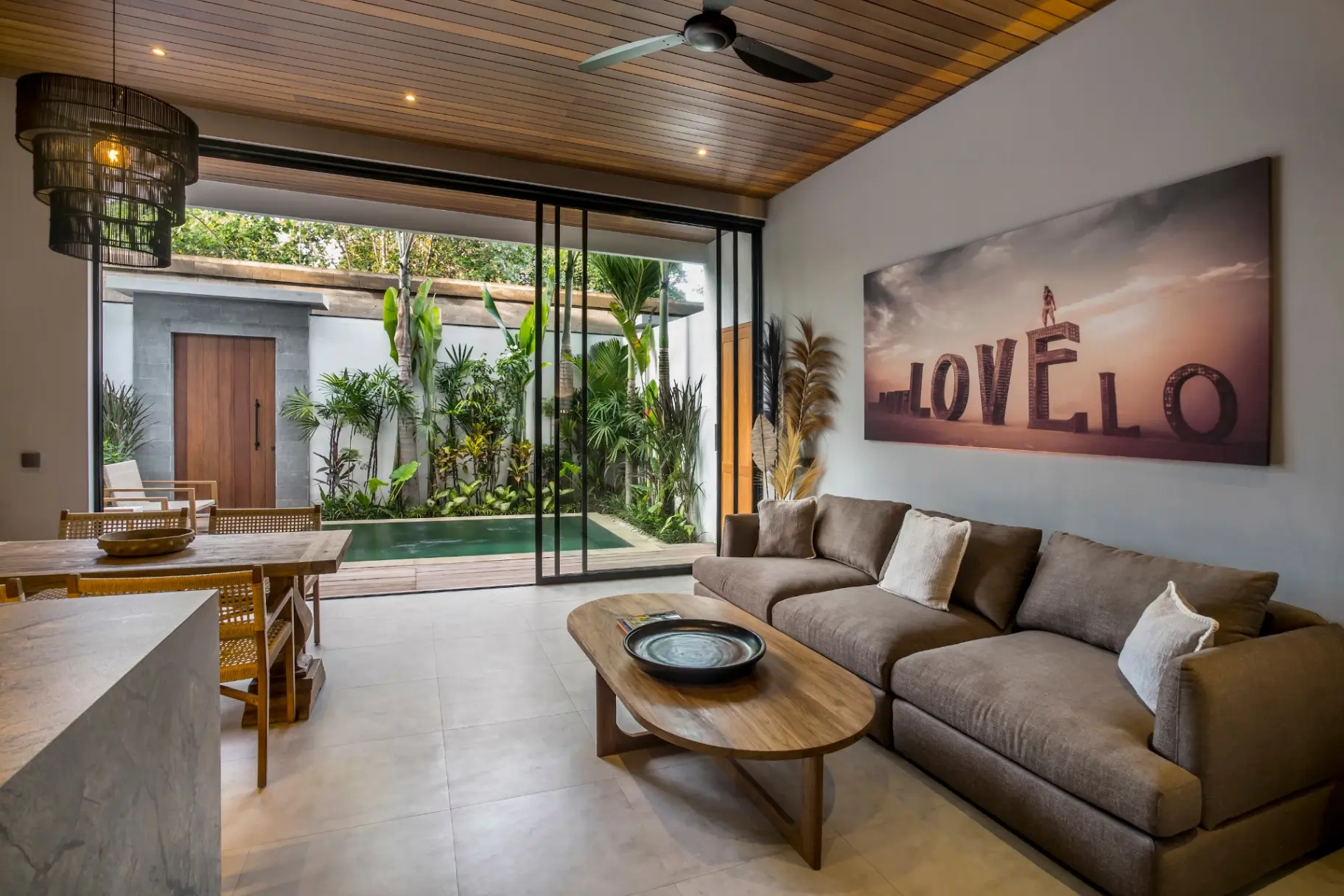 Villa Sessun - Luxury 3BD Townhouse w/ Pool Near Pererenan Beach — image 1