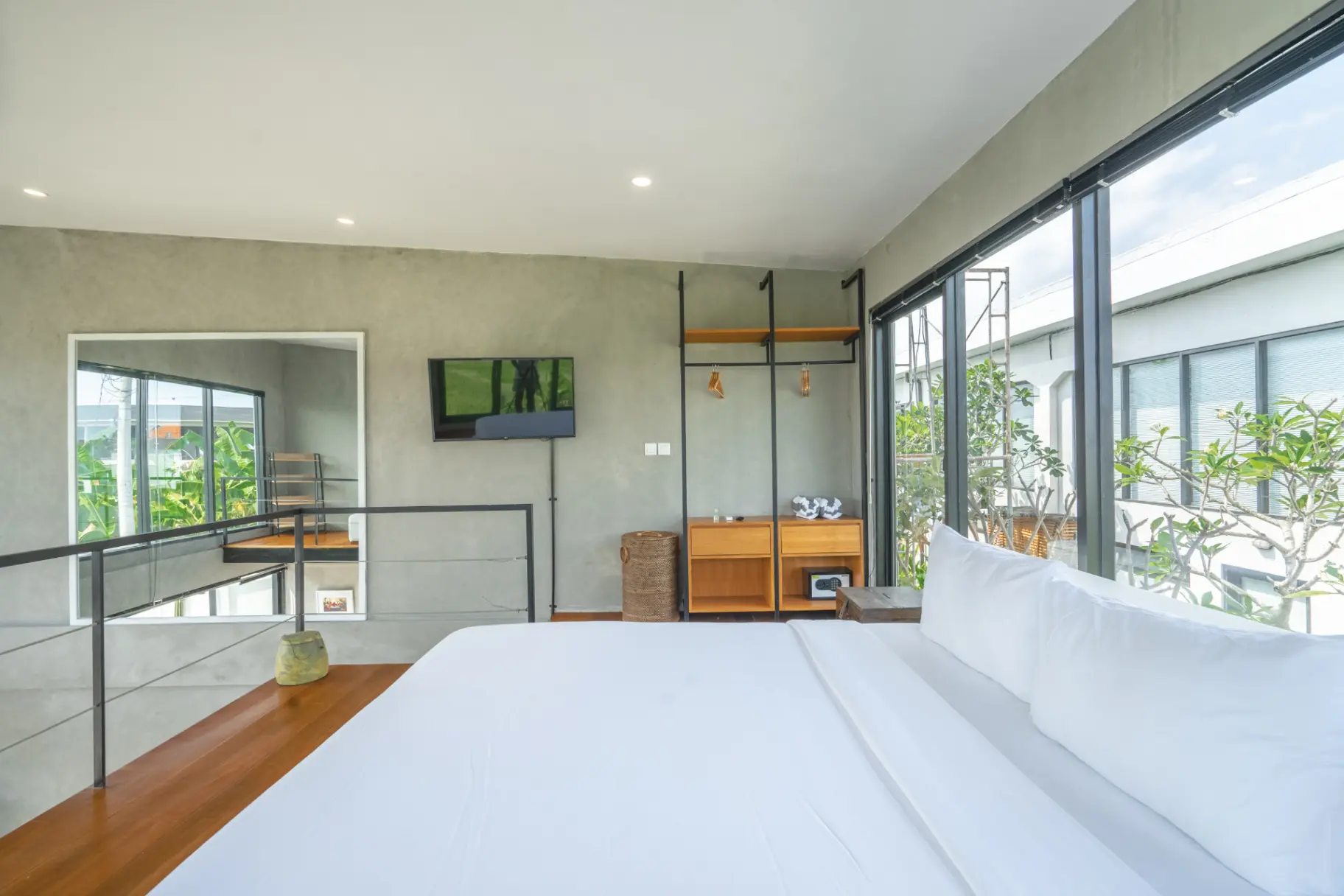 1 BEDROOM PANORAMIC LOFT VILLA IN CANGGU BABAKAN – AF473 A — image 4