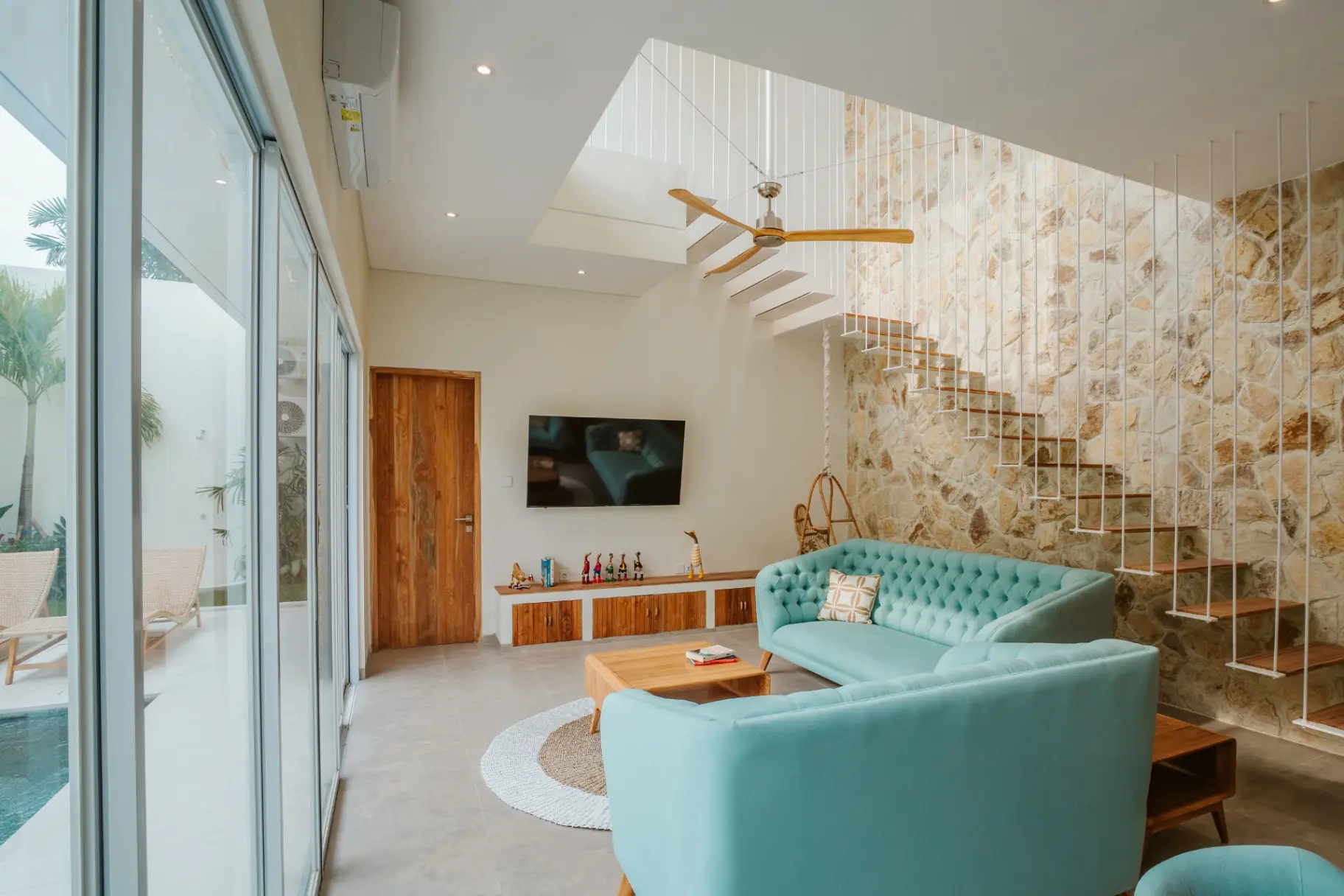 Brand New 3BR Family Friendly Villa in Berawa — image 1