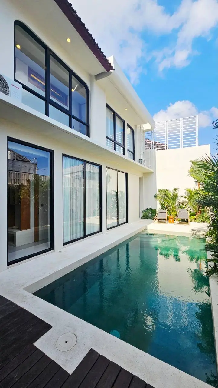 Villa Cove II [video included in this post]