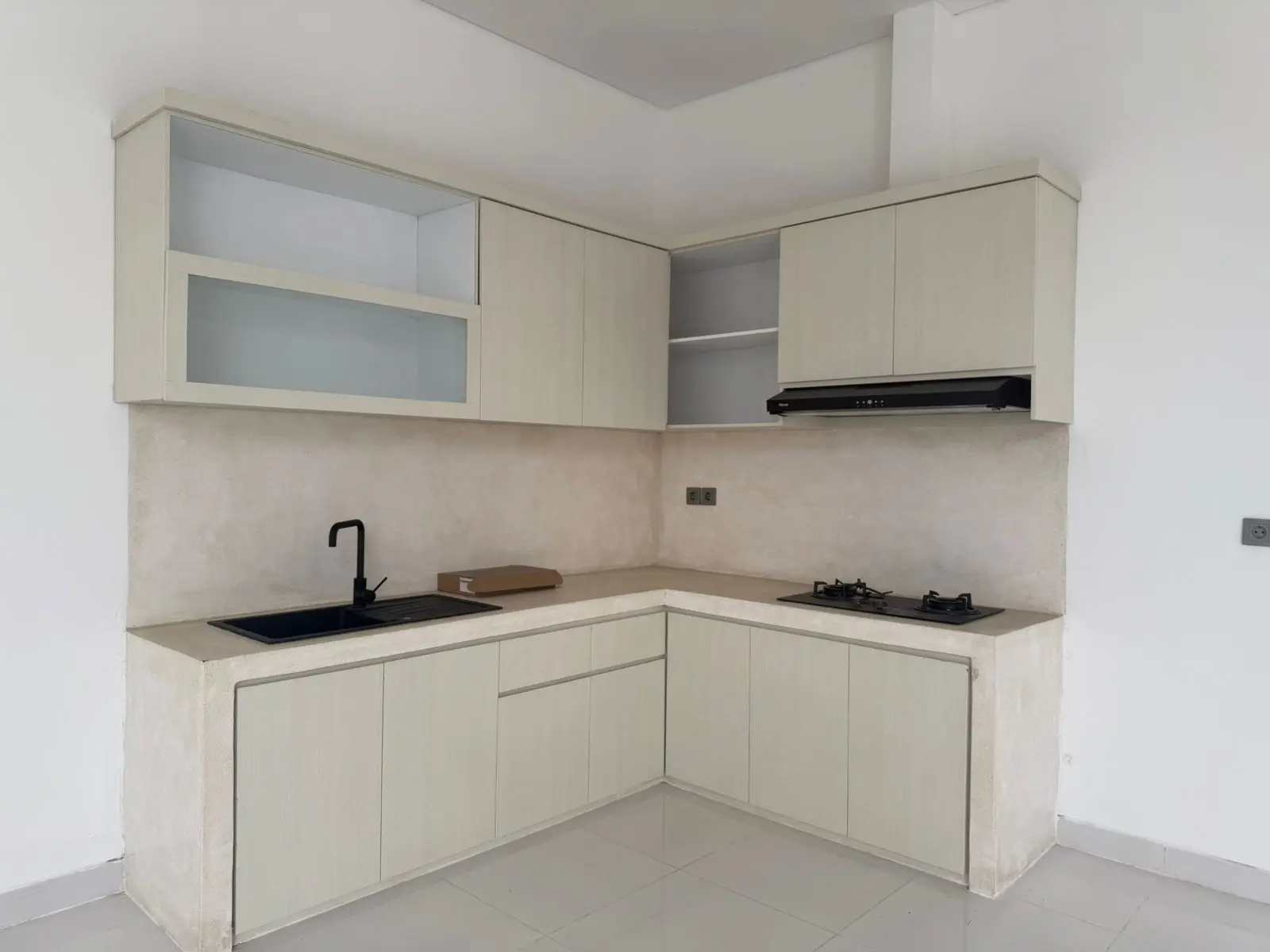 Villa For Rent 2 Bed In Pererenan Badung Bali LU-3359 — image 1