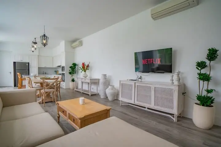 Villa For Rent 3 Bed In BerawaTibubeneng Bali PO-3362 — image 4