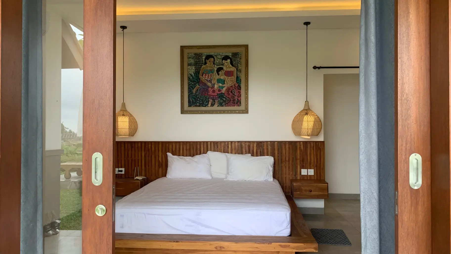 Tropical 2BR with 360° Rice Fields view — image 4